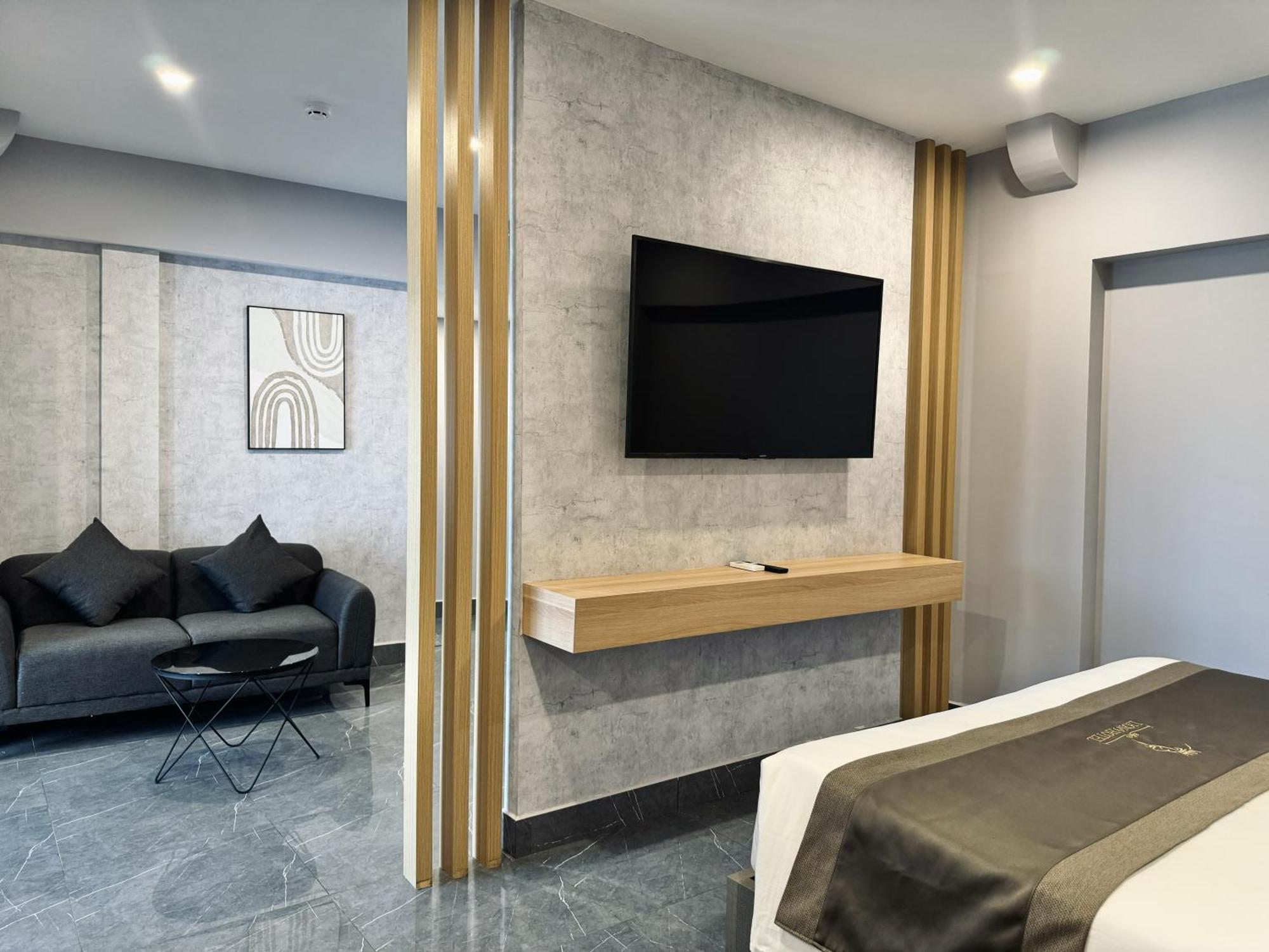 Lion 9 Hotel Can Tho Bagian luar foto