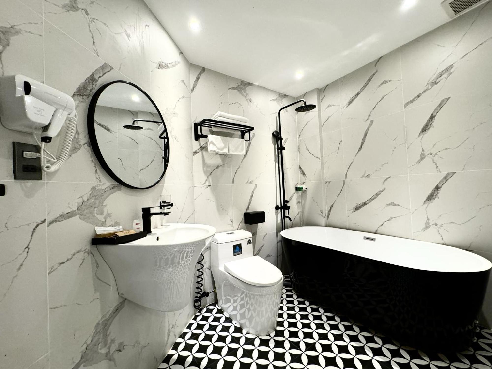 Lion 9 Hotel Can Tho Bagian luar foto